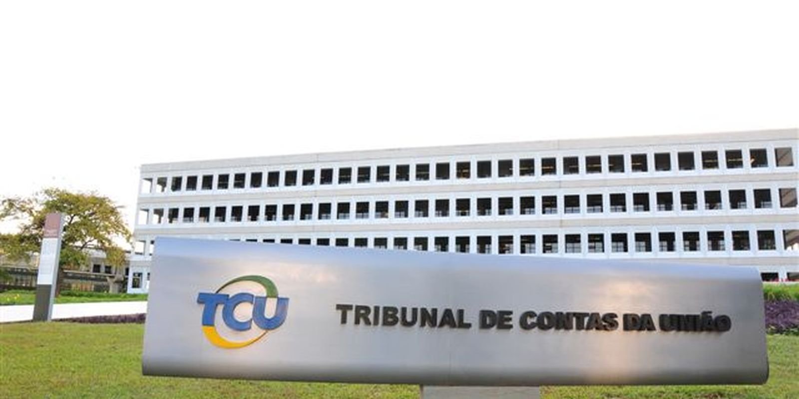 tcu-esclarece-que-nao-decidiu-sobre-isencao-a-lideres-religiosos