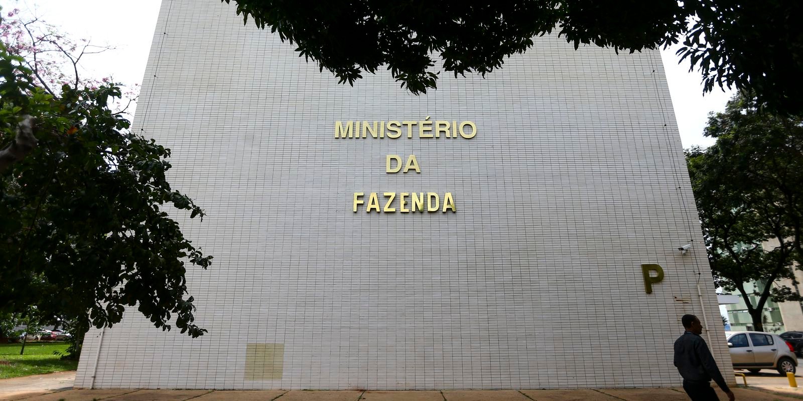 cmn-muda-regras-para-titulos-agricolas-e-imobiliarios