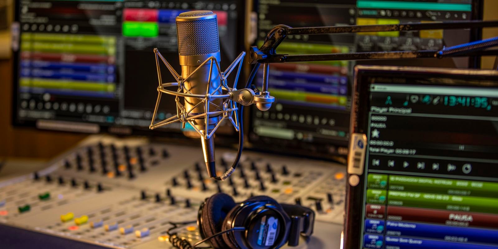 radios-comunitarias-poderao-veicular-patrocinio-do-governo
