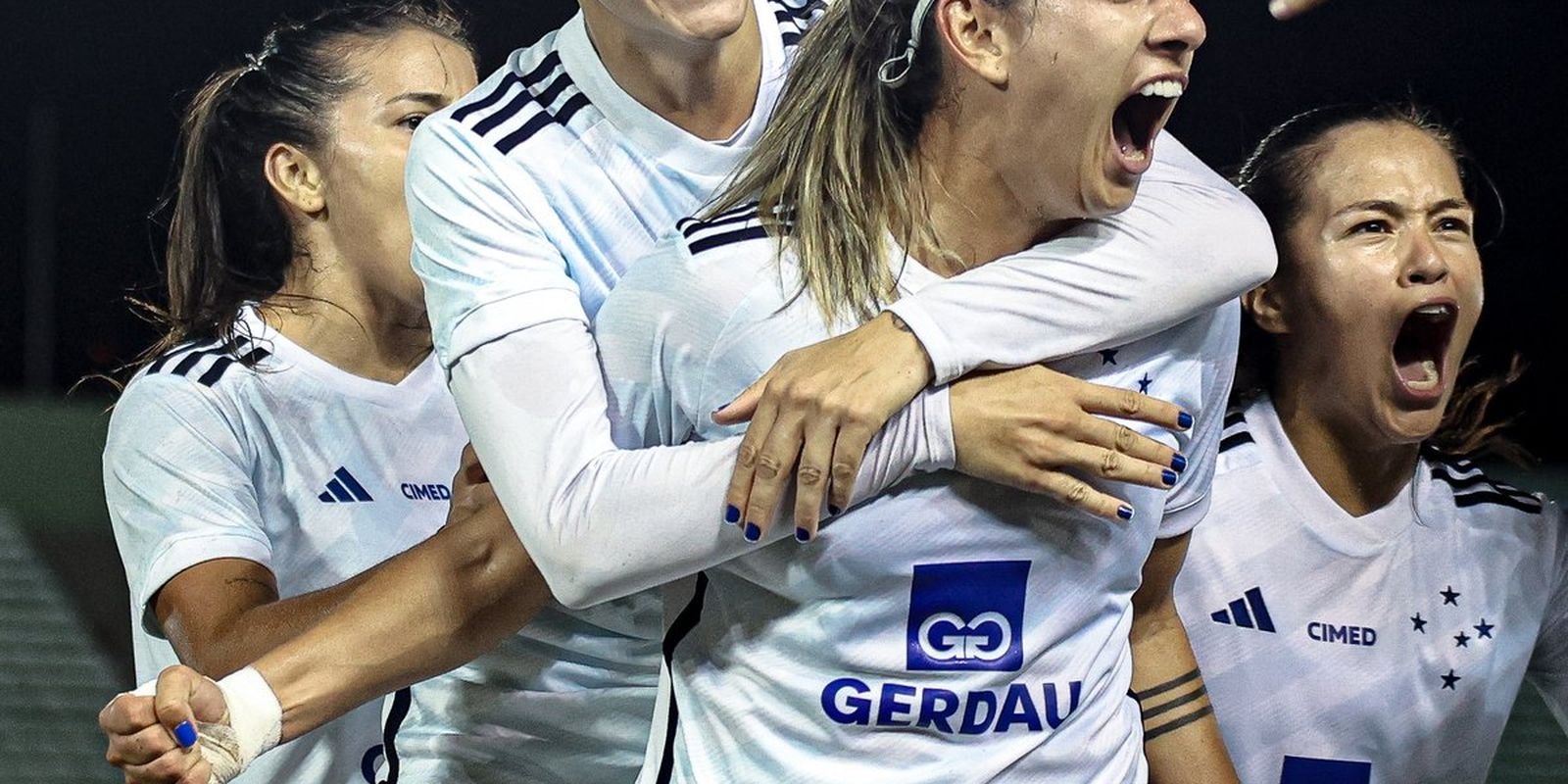 cruzeiro-se-garante-nas-semifinais-da-supercopa-do-brasil-feminina