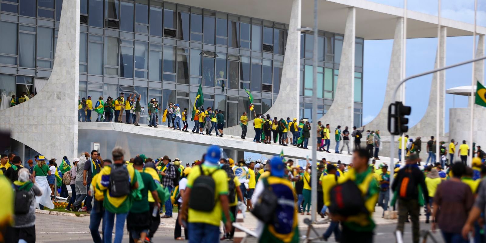 stf-tem-maioria-para-tornar-re-cupula-da-pmdf-no-8-de-janeiro