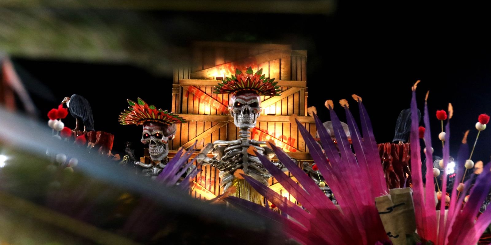 iluminacao-cenica-deu-show-nos-desfiles-do-grupo-especial-do-rio