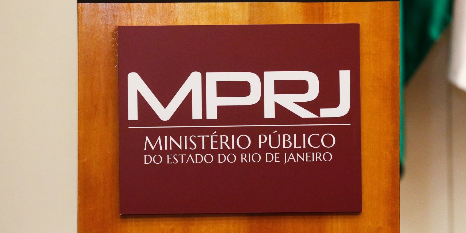 justica-manda-milicianos-do-rio-para-presidio-de-seguranca-maxima