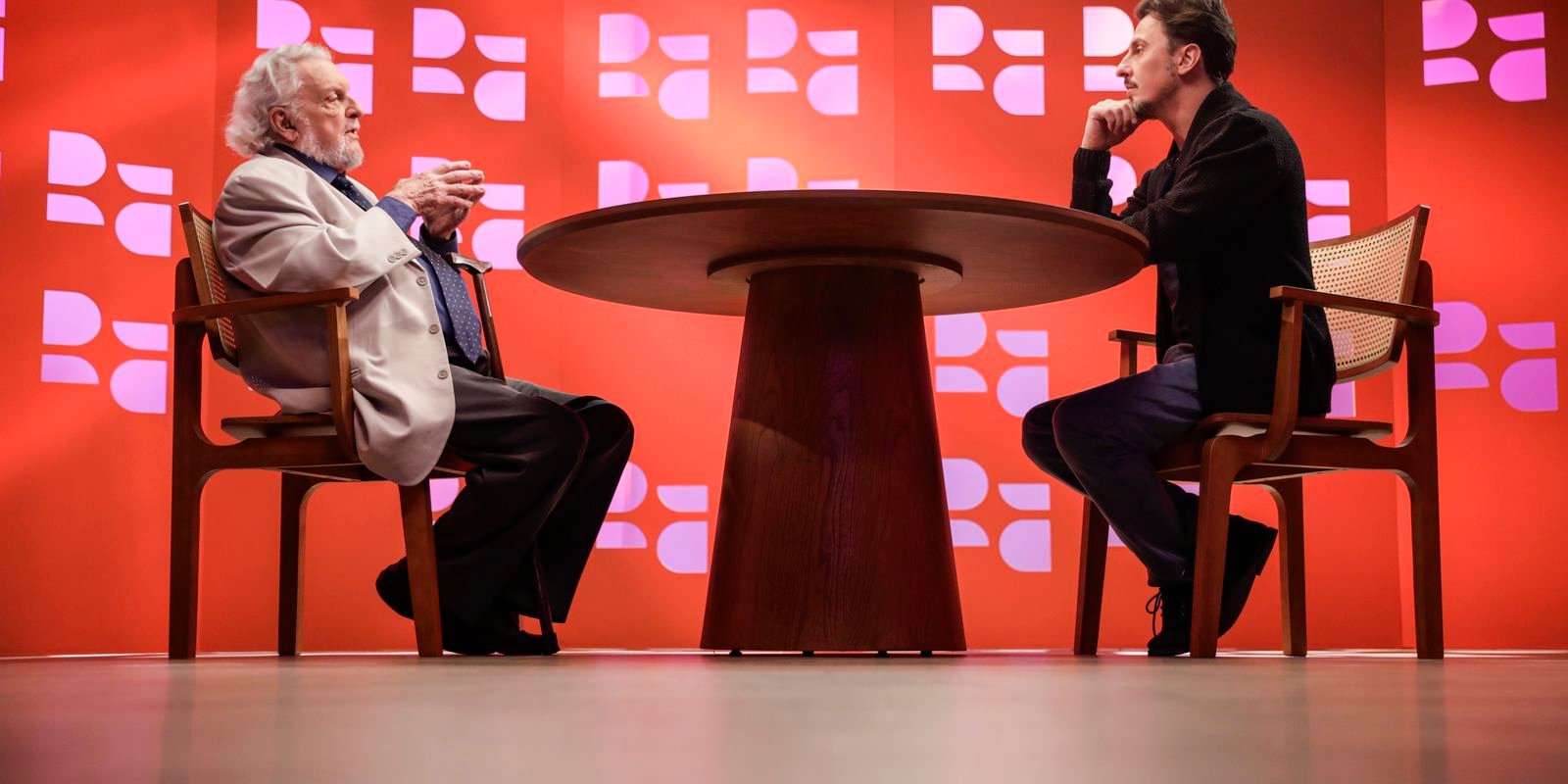 programas-de-entrevistas-da-tv-brasil-debatem-60-anos-do-golpe-militar
