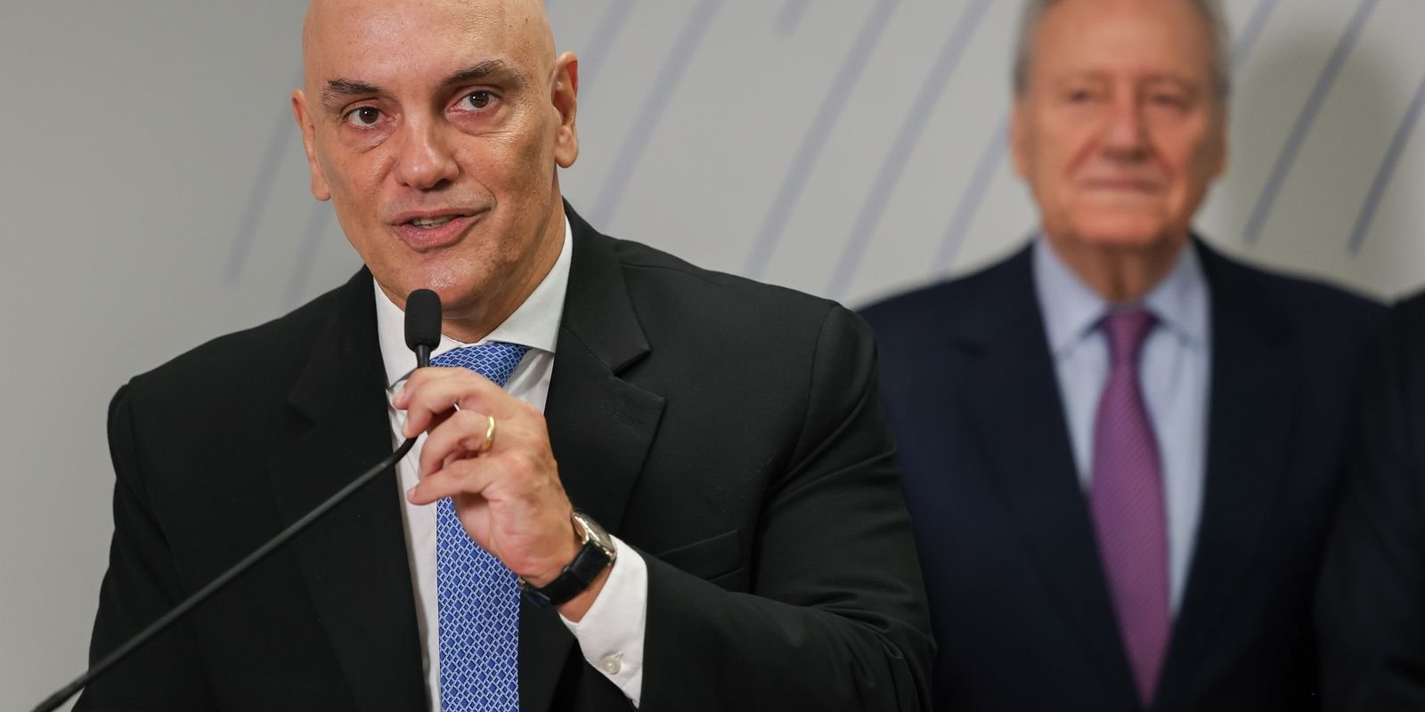 entenda-decisao-de-moraes-que-incluiu-musk-em-investigacao-no-stf