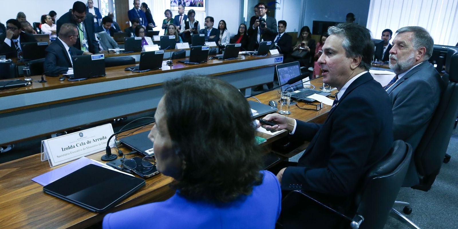 governo-deve-apresentar-nova-proposta-para-servidores-da-educacao