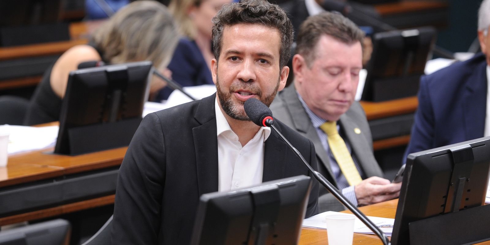 stf-tem-maioria-para-tornar-janones-reu-por-postagens-contra-bolsonaro