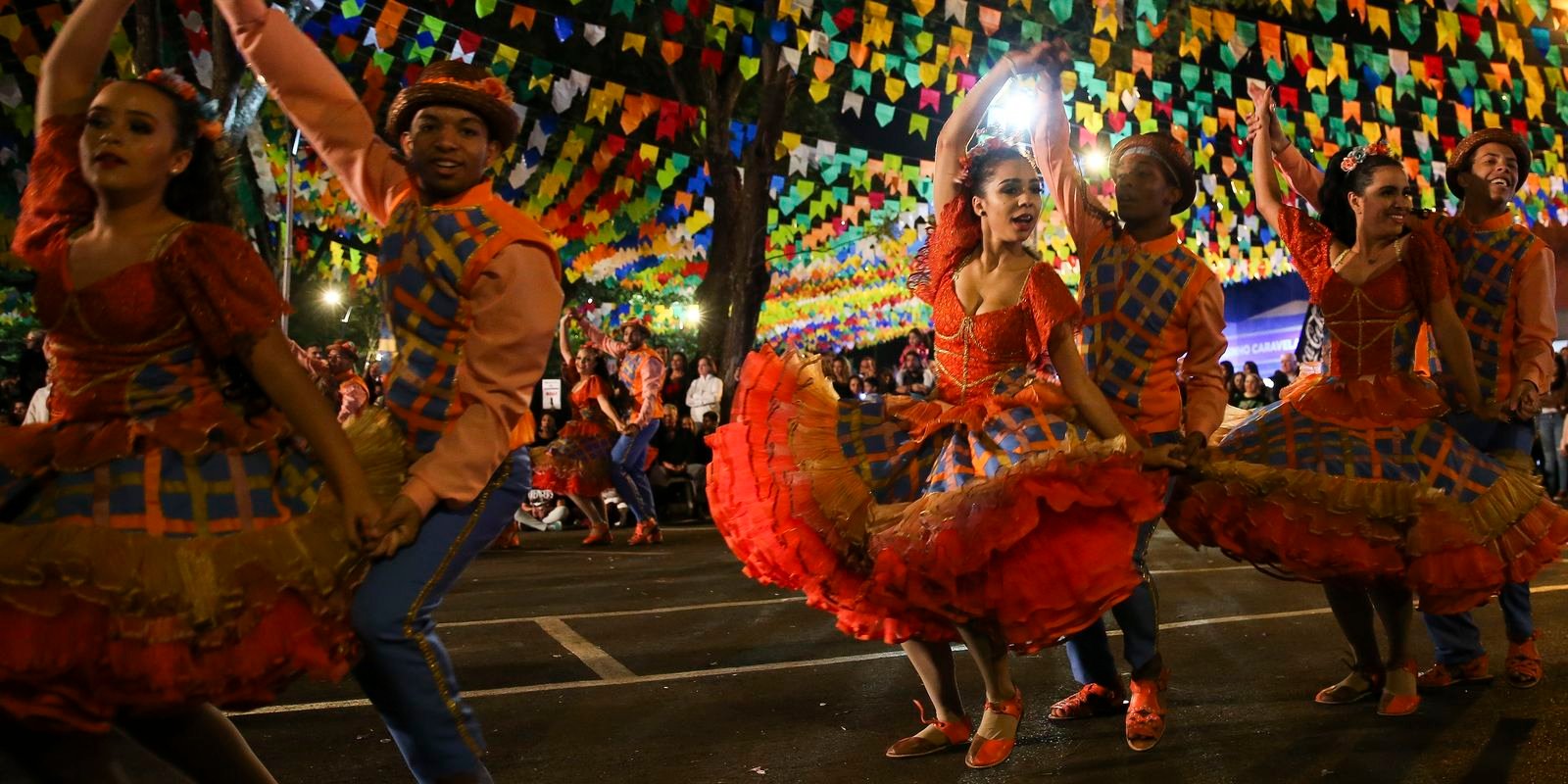 tv-brasil-transmite-sao-joao-na-bahia-com-show-de-ana-castela